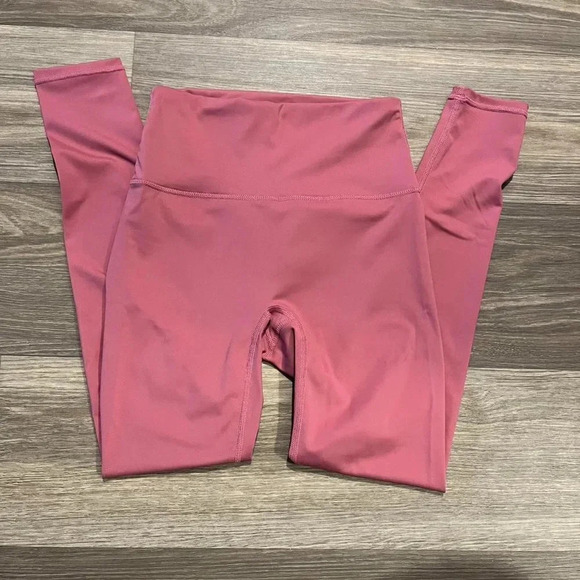 Pink Leggings Size Medium No Brand - Picture 1 of 3